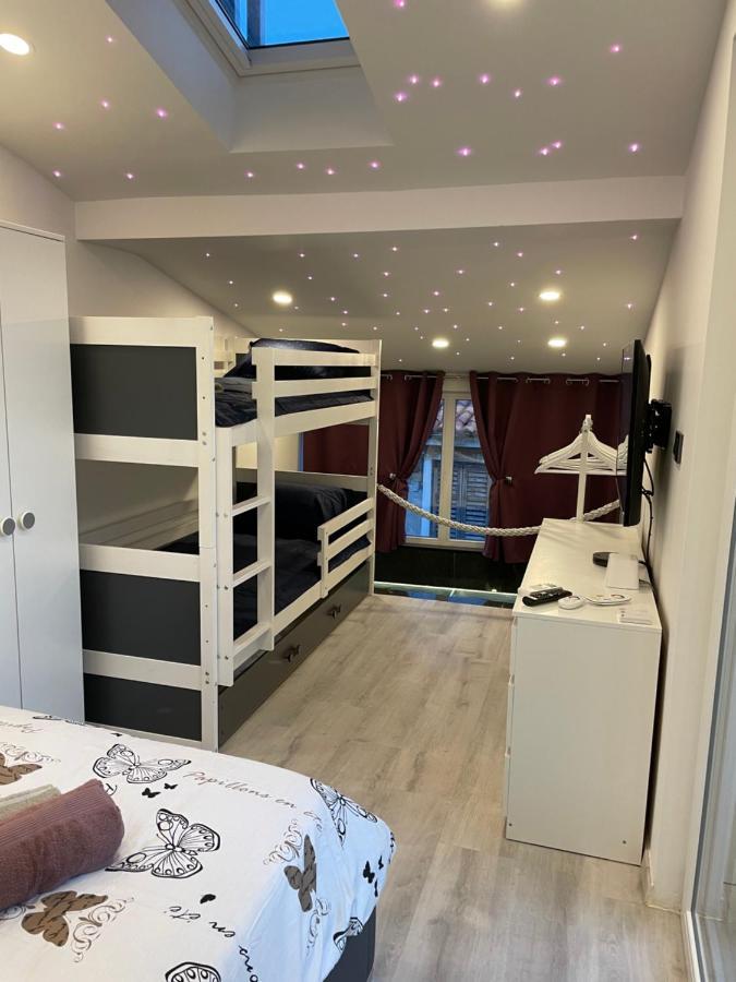 Star Apartment Пиран Екстериор снимка